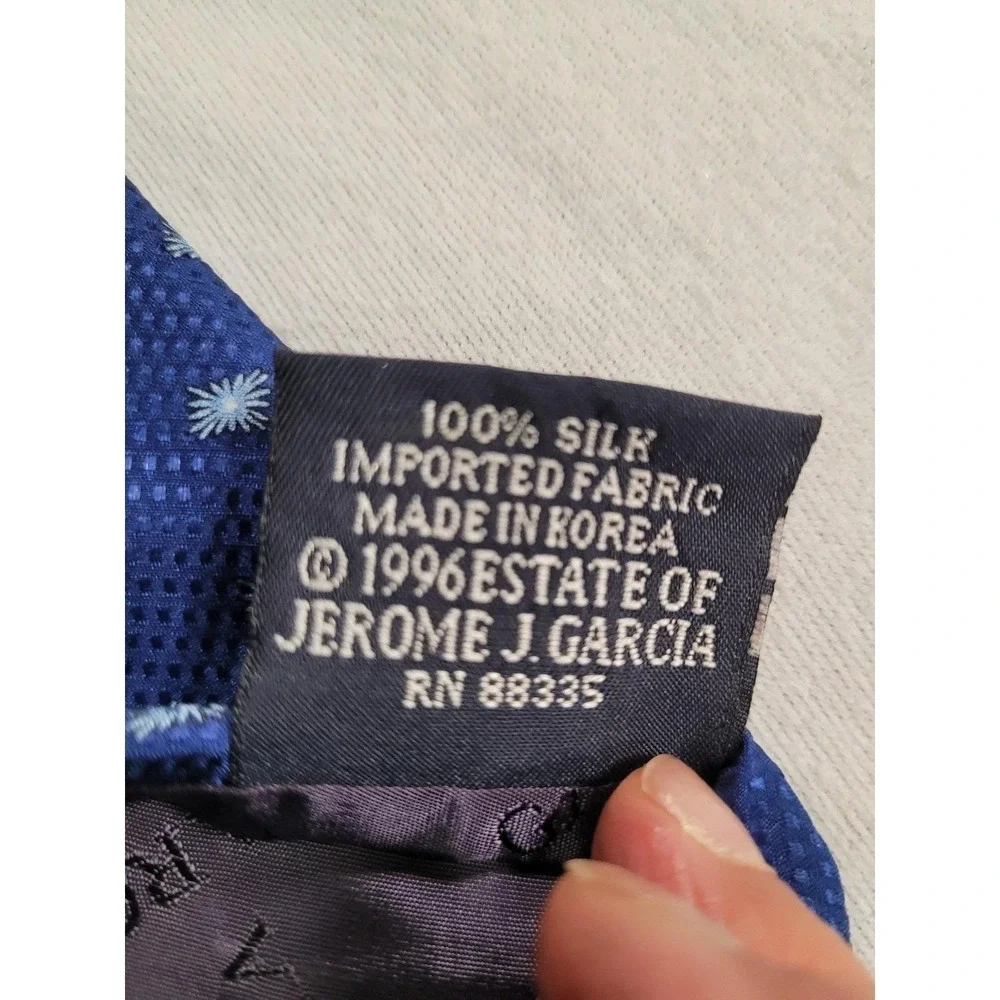 J Garcia Grandma's House Vintage Blue Silk Necktie Mens‎ Floral Print